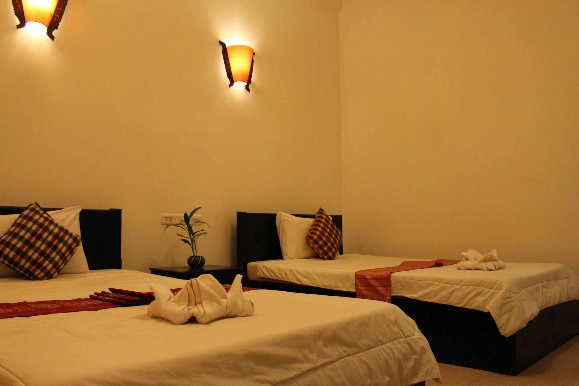 Bou Savy Guesthouse Siem Reap Bagian luar foto
